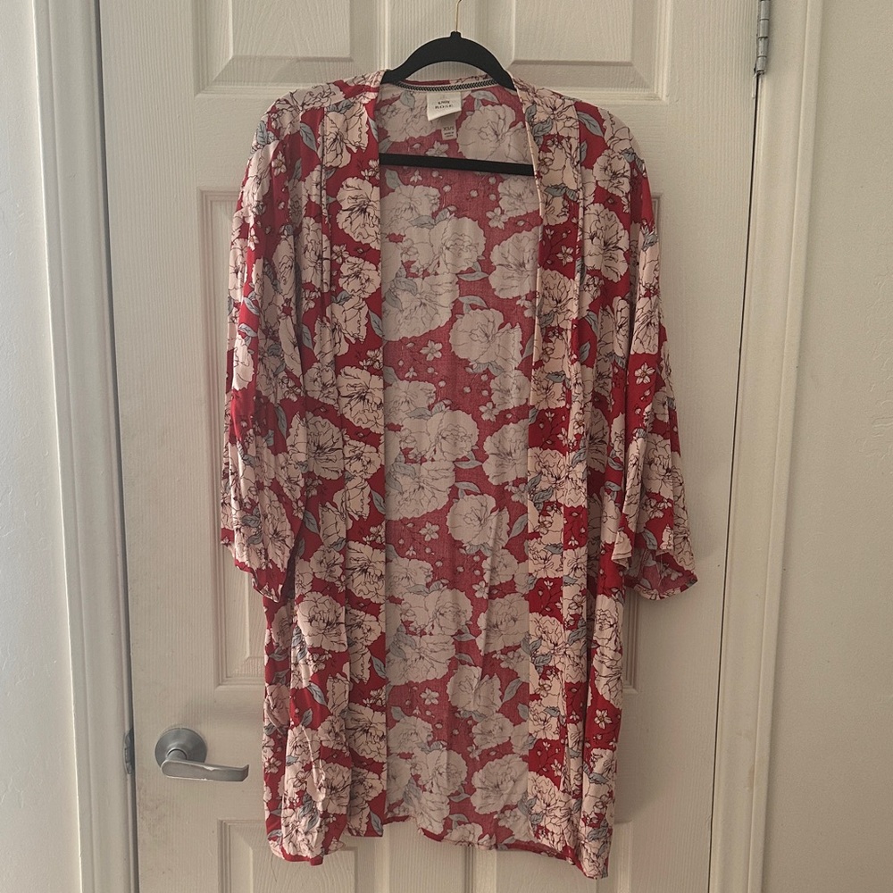 Knox Rose Red Floral Kimono